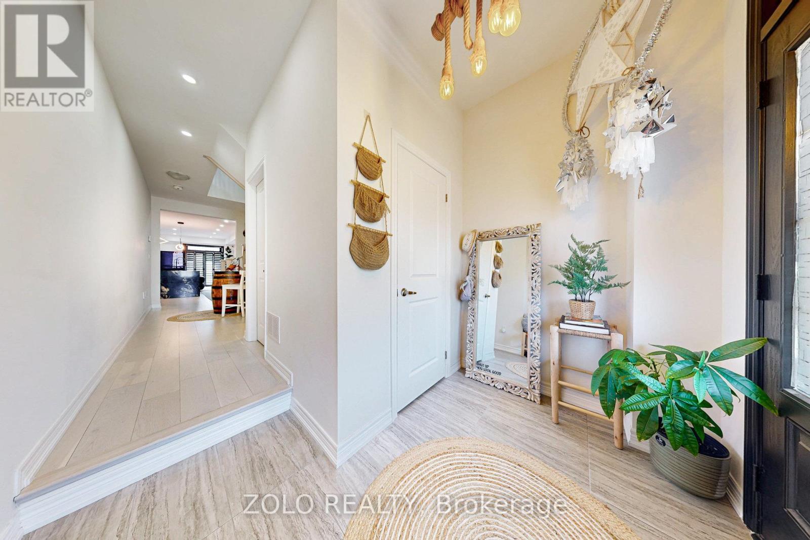 576 BARONS STREET