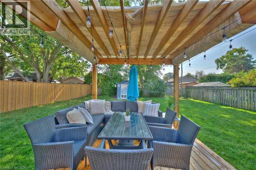 2214 PROSPECT Street