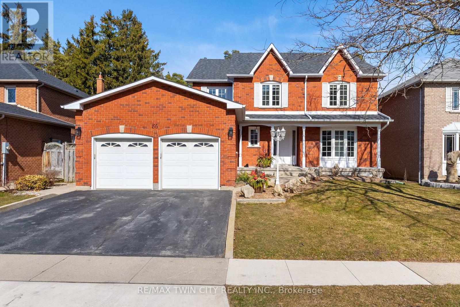 86 SANTA MARIA DRIVE