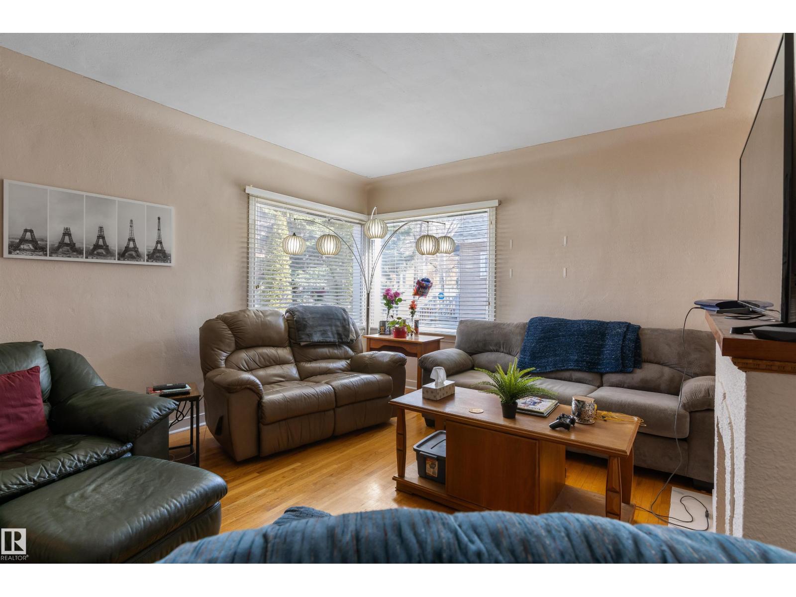 10838 110 ST NW