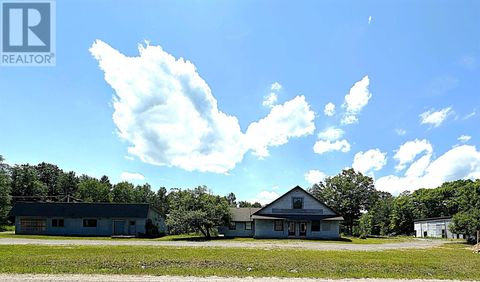 3003 Base Line Hilton Beach ON P0R1J0