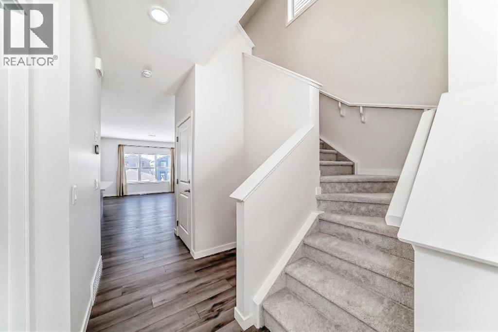 615 Lucas Boulevard NW