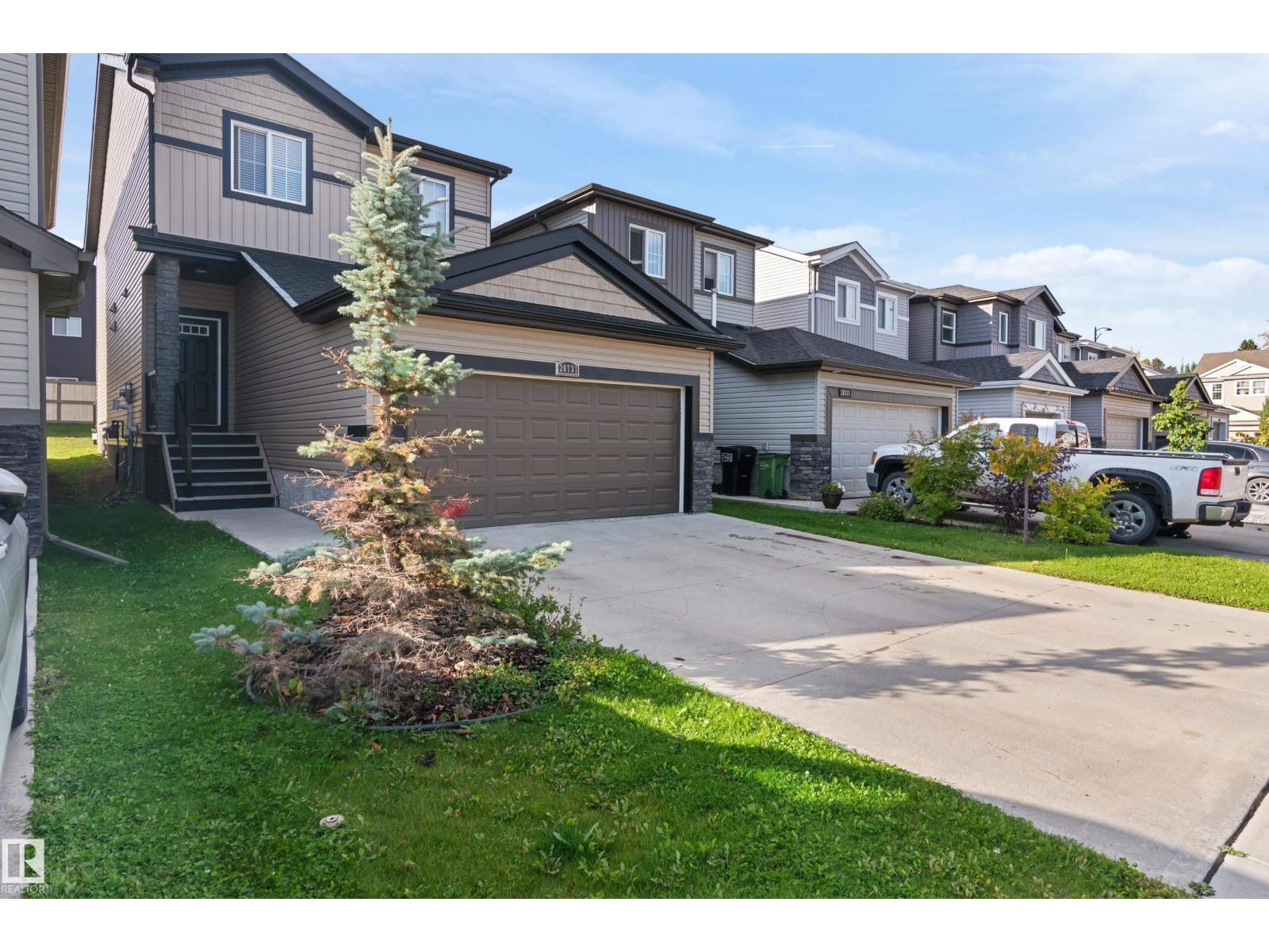 20731 99 AV NW