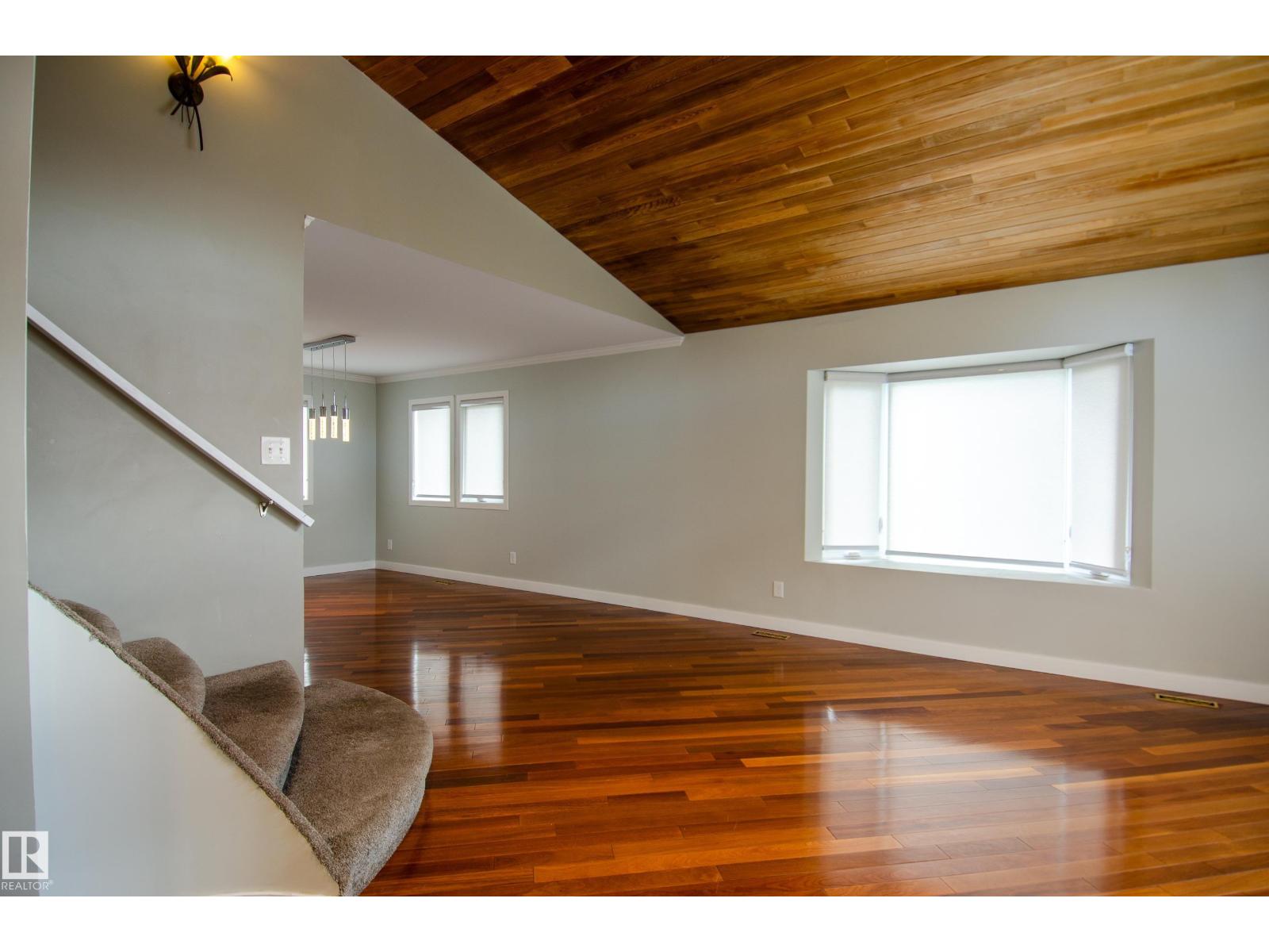 843 WANYANDI RD NW