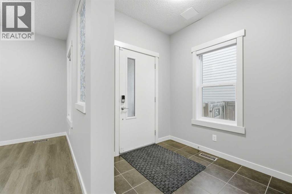 148 Walden Square SE