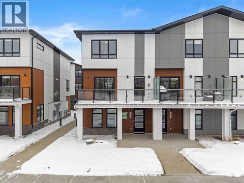 8323 8 Avenue SW Calgary AB T3H6M8