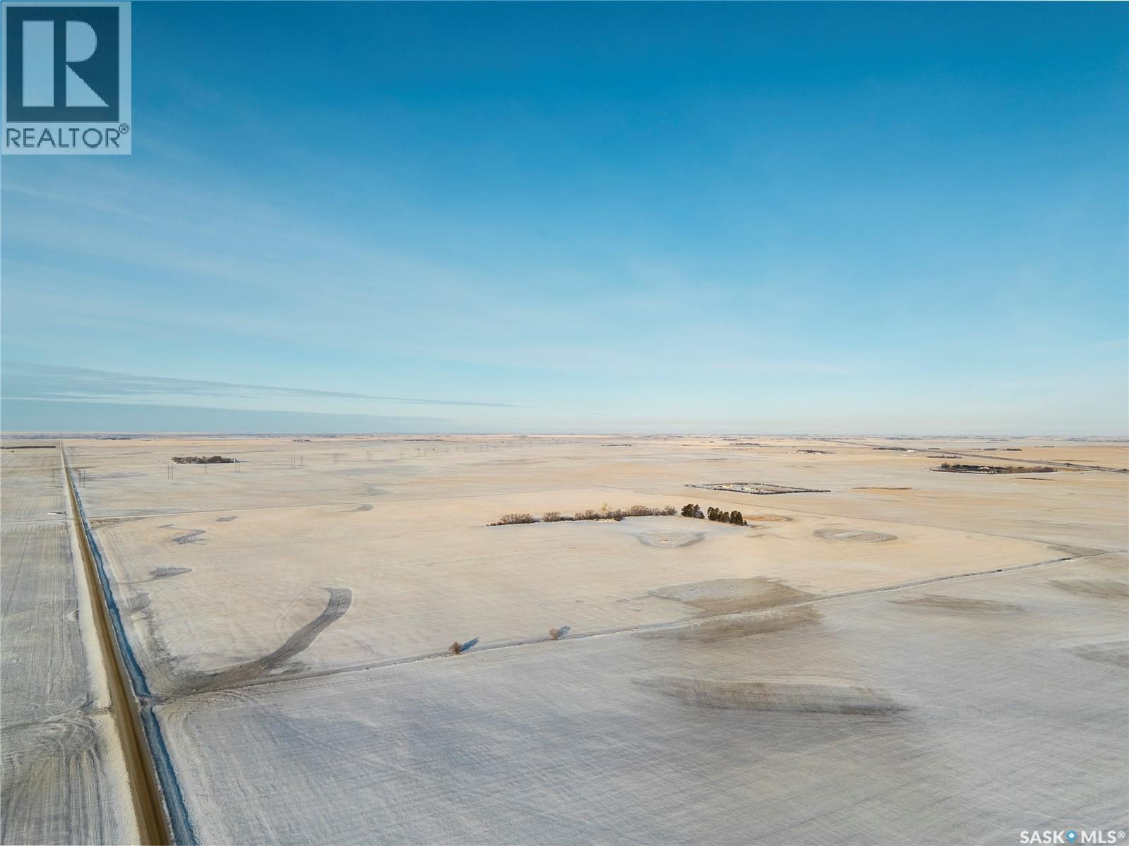 1,081 Acres - Estevan/Hitchcock