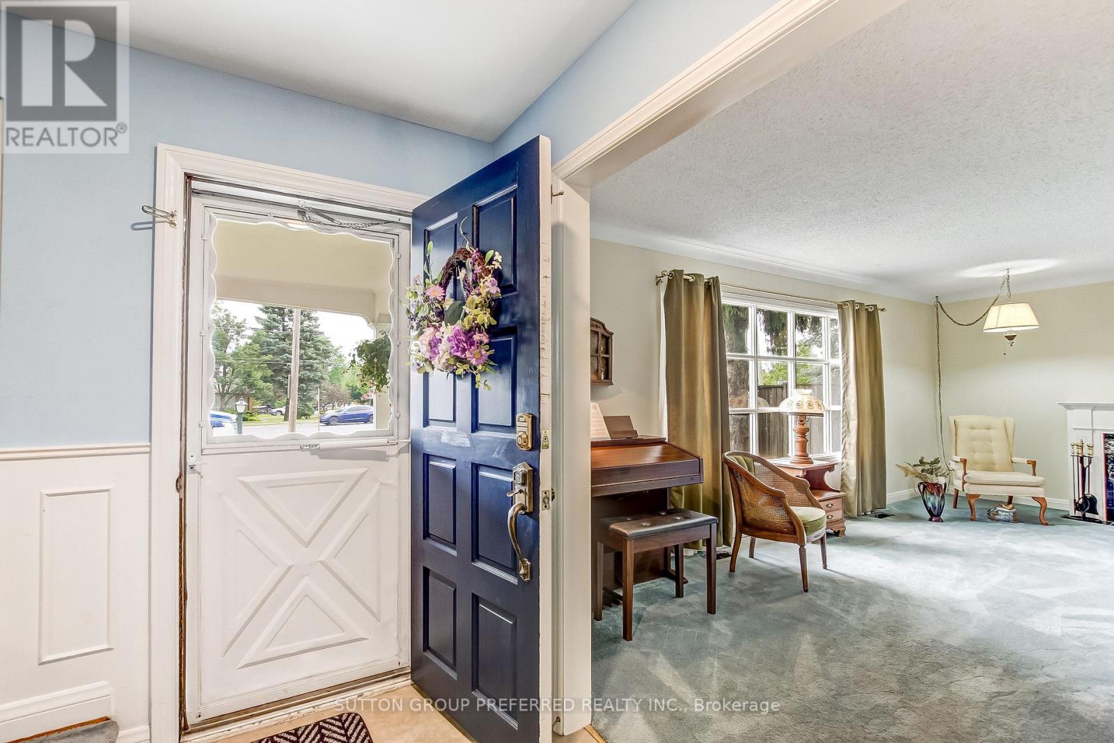 603 COMMISSIONERS ROAD E