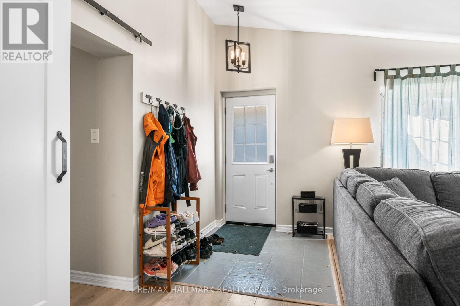 1305 DORCHESTER AVENUE