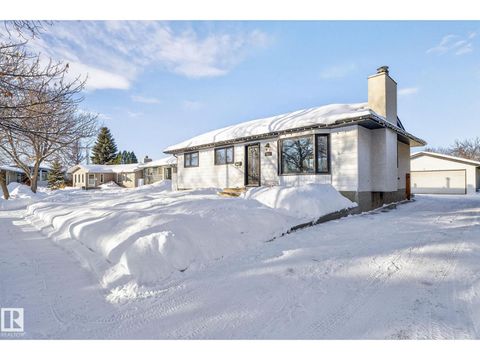 8214 95B AV Fort Saskatchewan AB T8L2V5