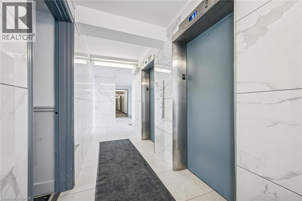 24 MIDLAND Drive Unit# 609