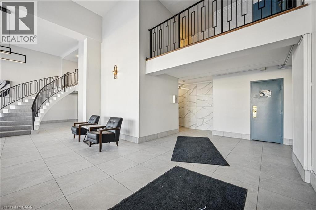 24 MIDLAND Drive Unit# 609