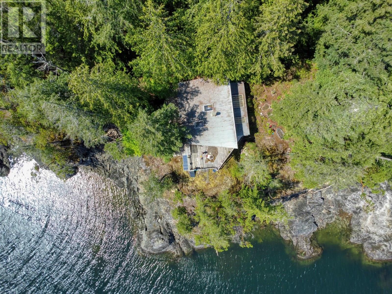 Block 1 JERVIS INLET BEACH