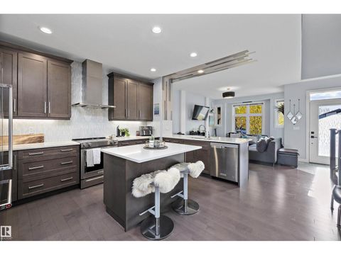 4 FOSBURY LI Sherwood Park AB T8B0B3