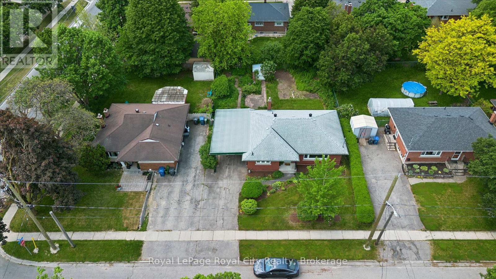 4 CAMPION AVENUE