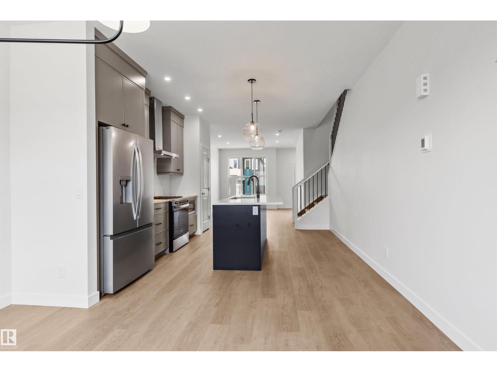1217 CRISTALL WY SW
