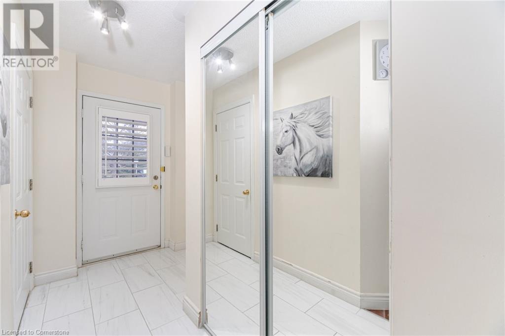 5255 GUILDWOOD Way Unit# 62
