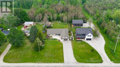 236 BRUCE STREET South Bruce Peninsula ON N0H2T0