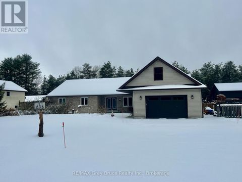 236 BRUCE STREET South Bruce Peninsula ON N0H2T0