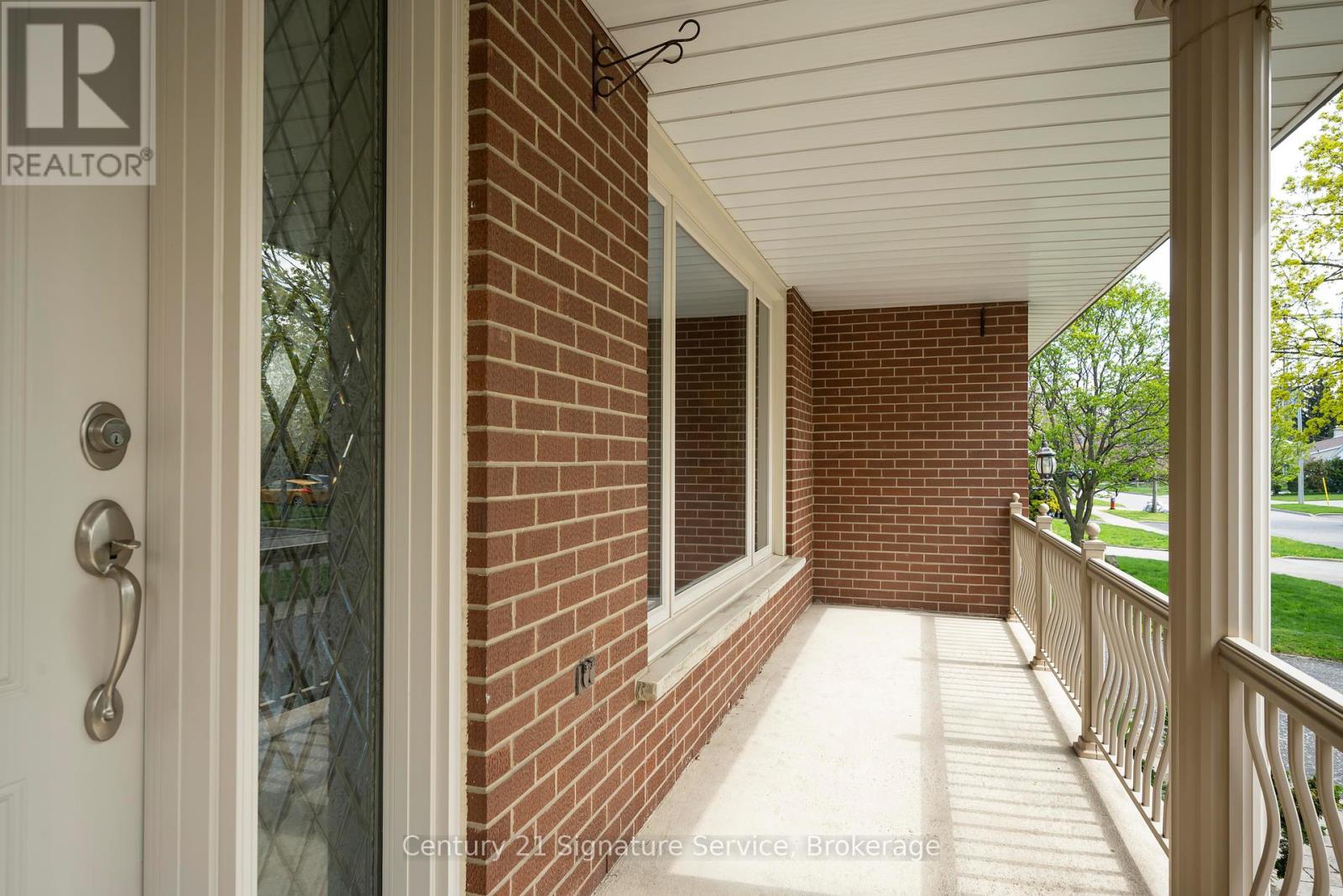 1459 VENTA AVENUE