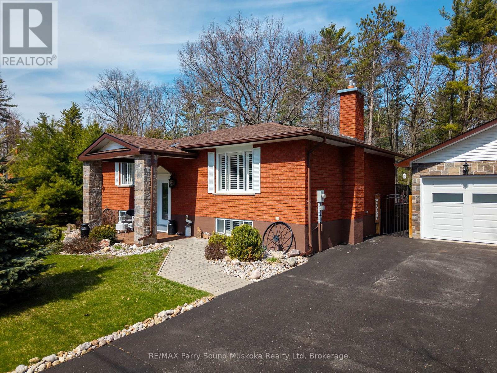 49 STOCCO CIRCLE