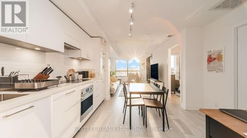 613 - 33 FREDERICK TODD WAY Toronto (Thorncliffe Park) ON M4G0C9