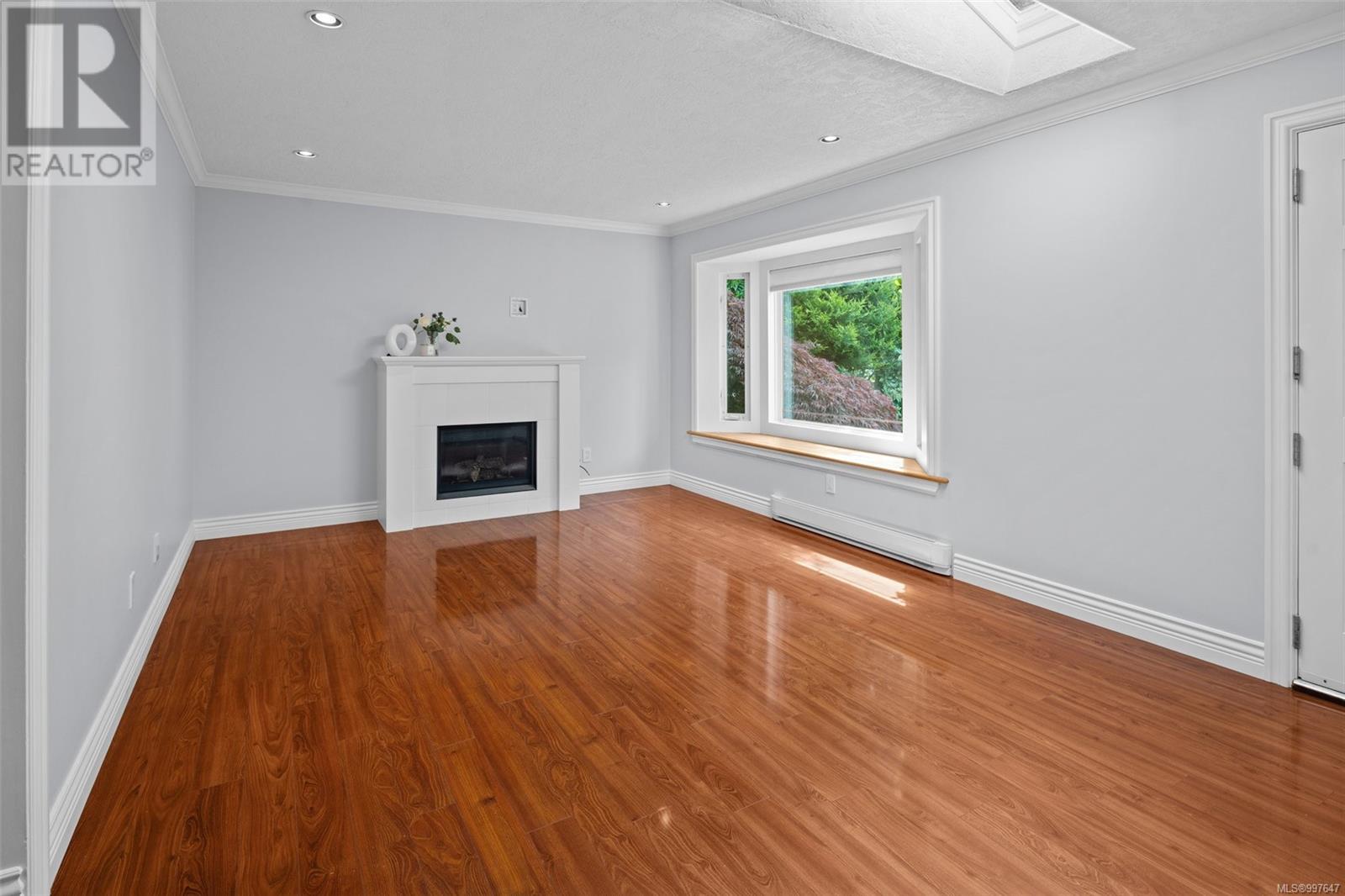 1078 Marchant Rd