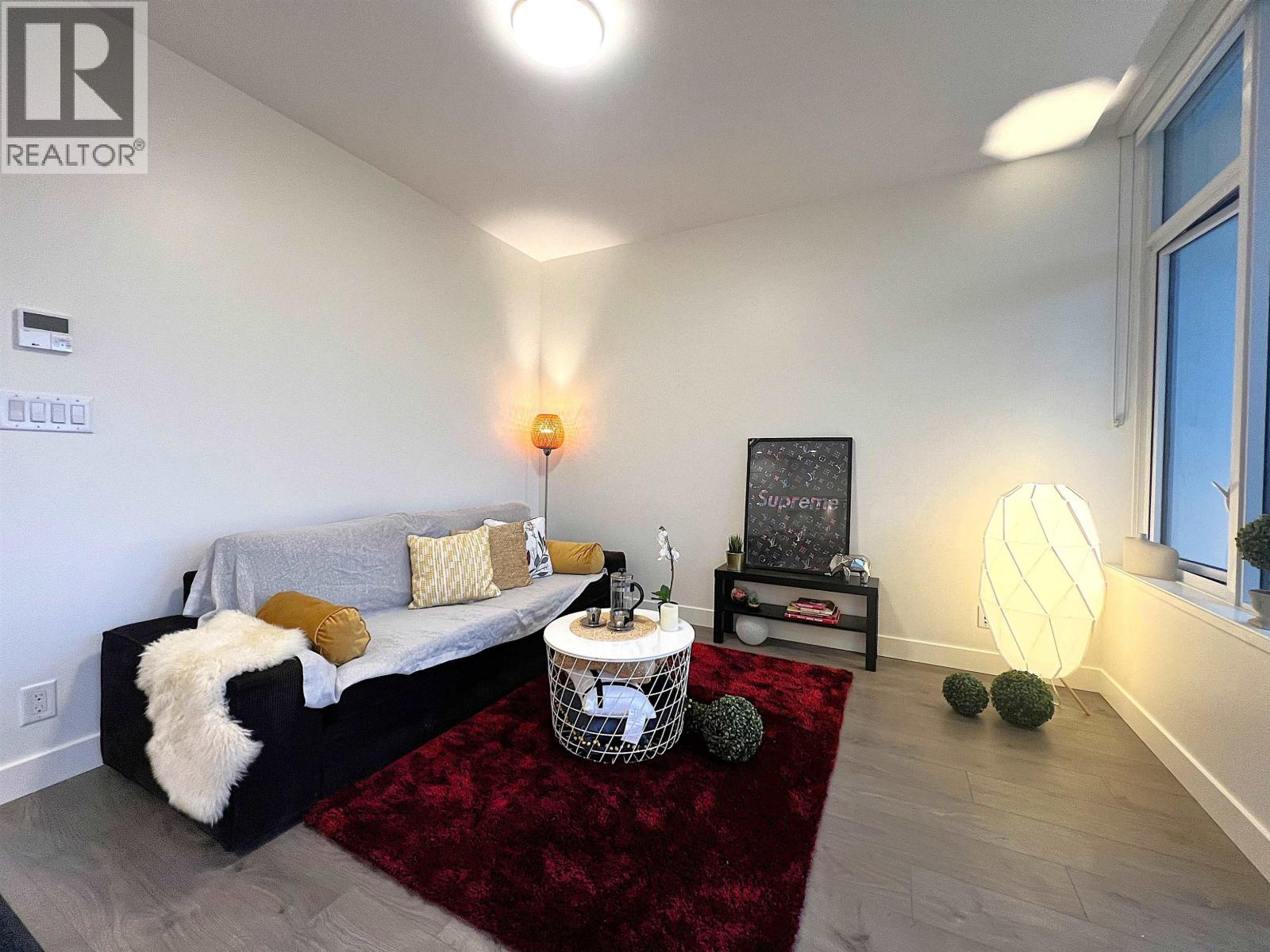 CH3 5051 IMPERIAL STREET