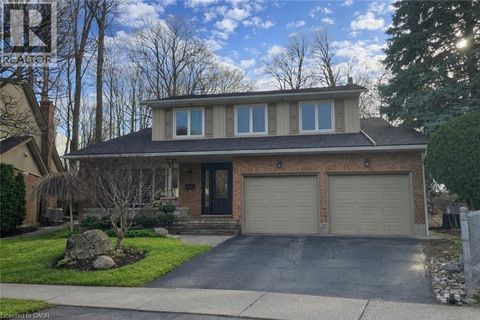 29 MUSKOKA Court Kitchener ON N2B3M2