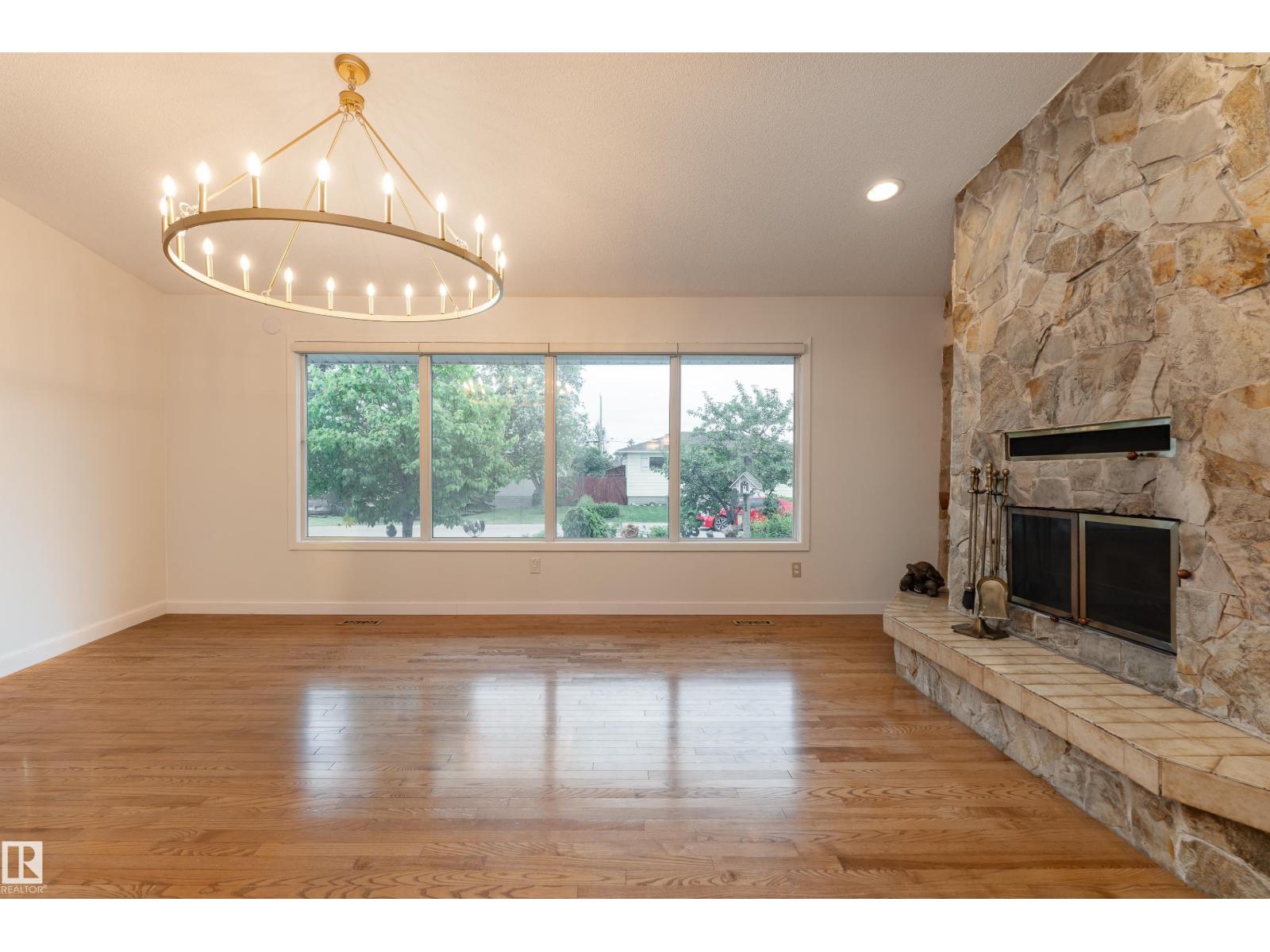 7802 132A AV NW