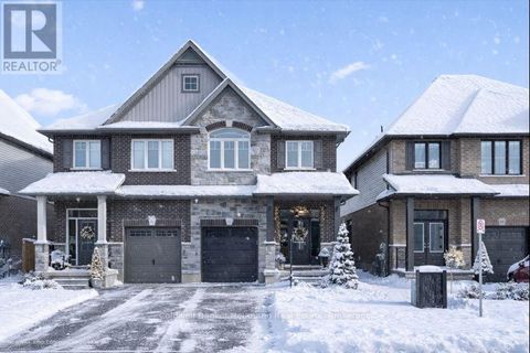 84 CUTTING DRIVE Centre Wellington (Elora/Salem) ON N0B1S0