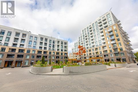 C202 - 8 BEVERLEY GLEN BOULEVARD Vaughan (Beverley Glen) ON L4J0L5