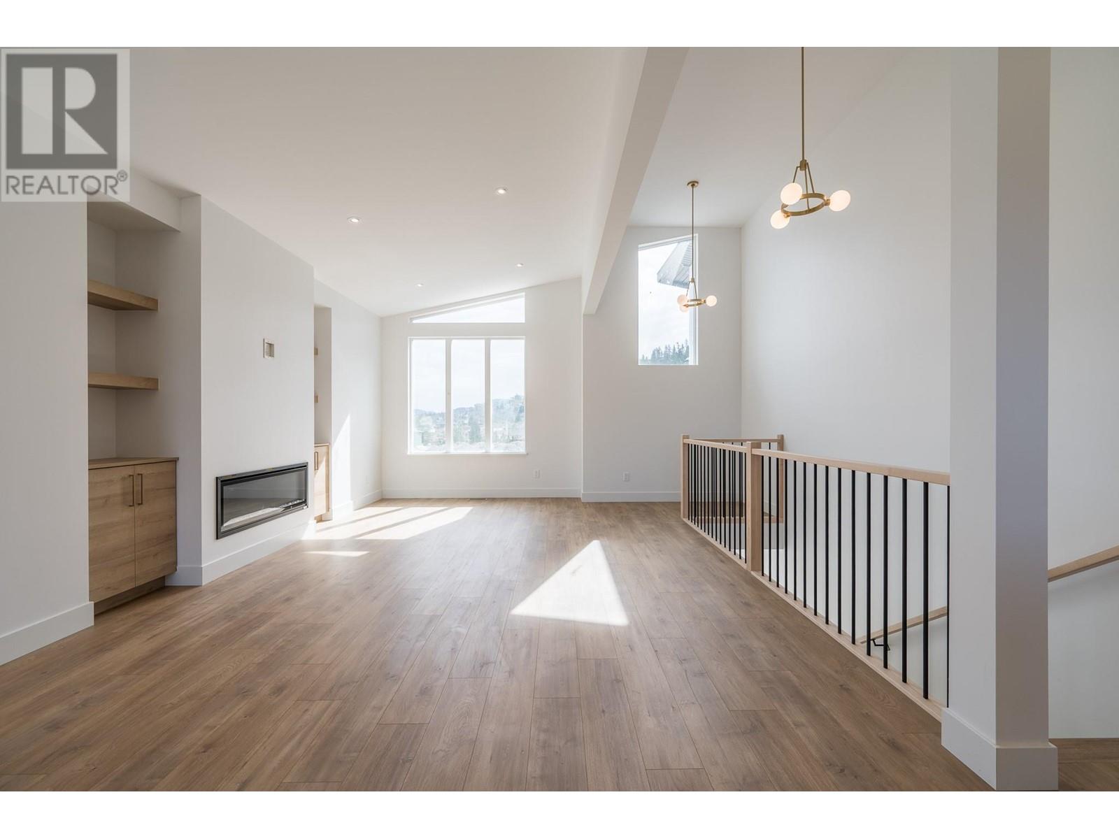 1609 Cordonier Place