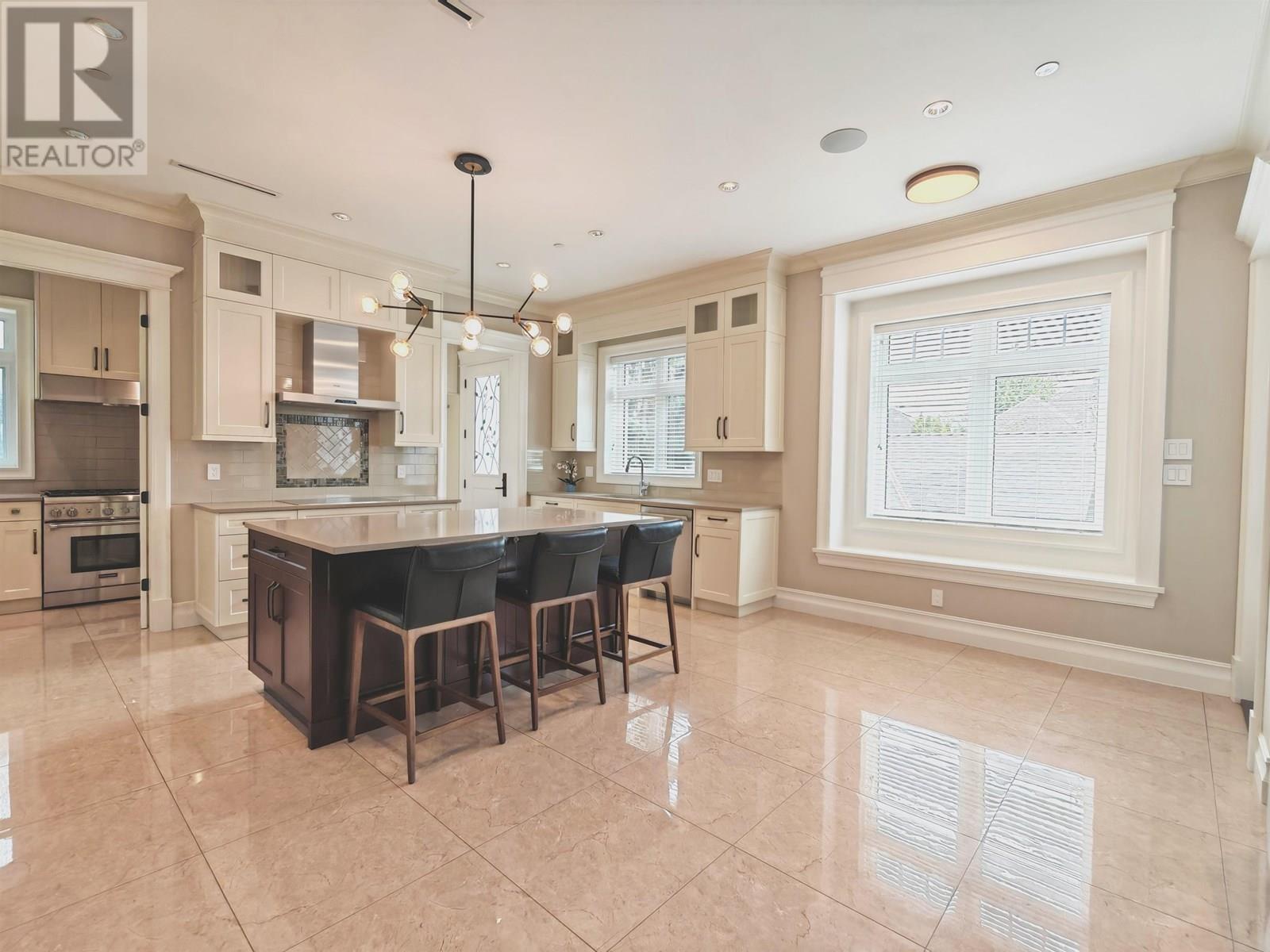 3520 W 37TH AVENUE