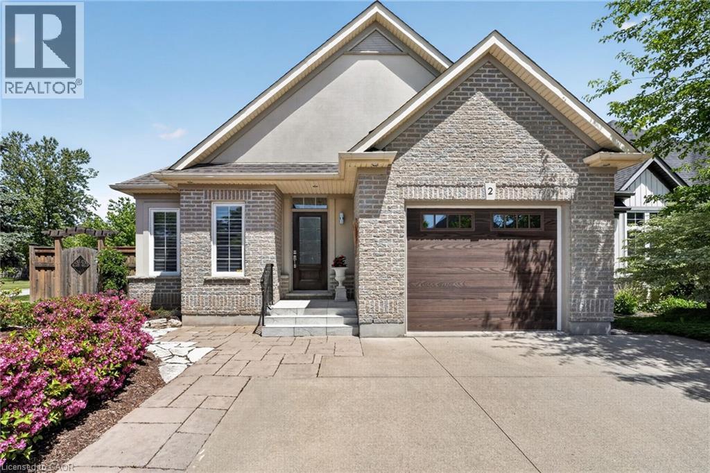2 SEYVAL Place