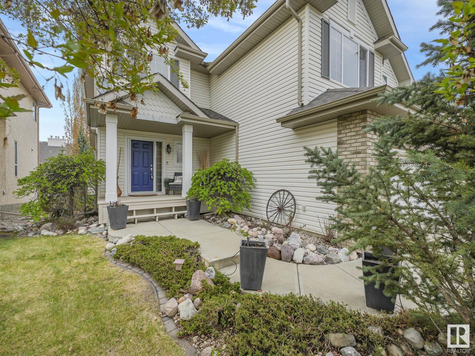 939 Lamb CR NW