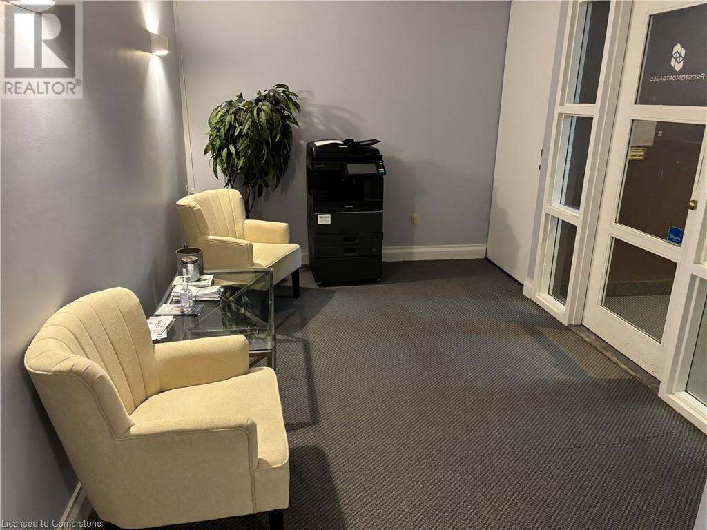 34 VILLAGE CENTRE PLACE Place Unit# 100