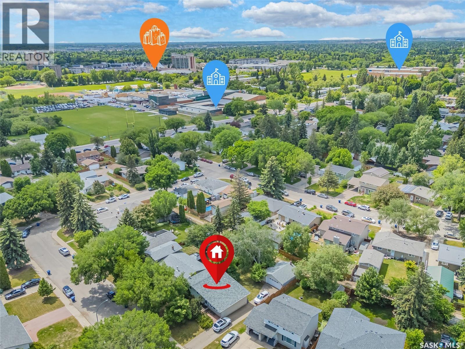 42 Neilson CRESCENT