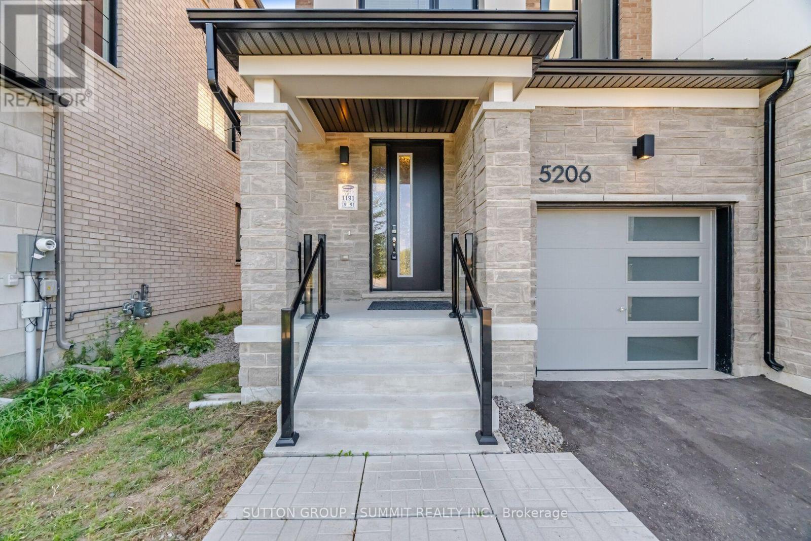 5206 VIOLA DESMOND DRIVE