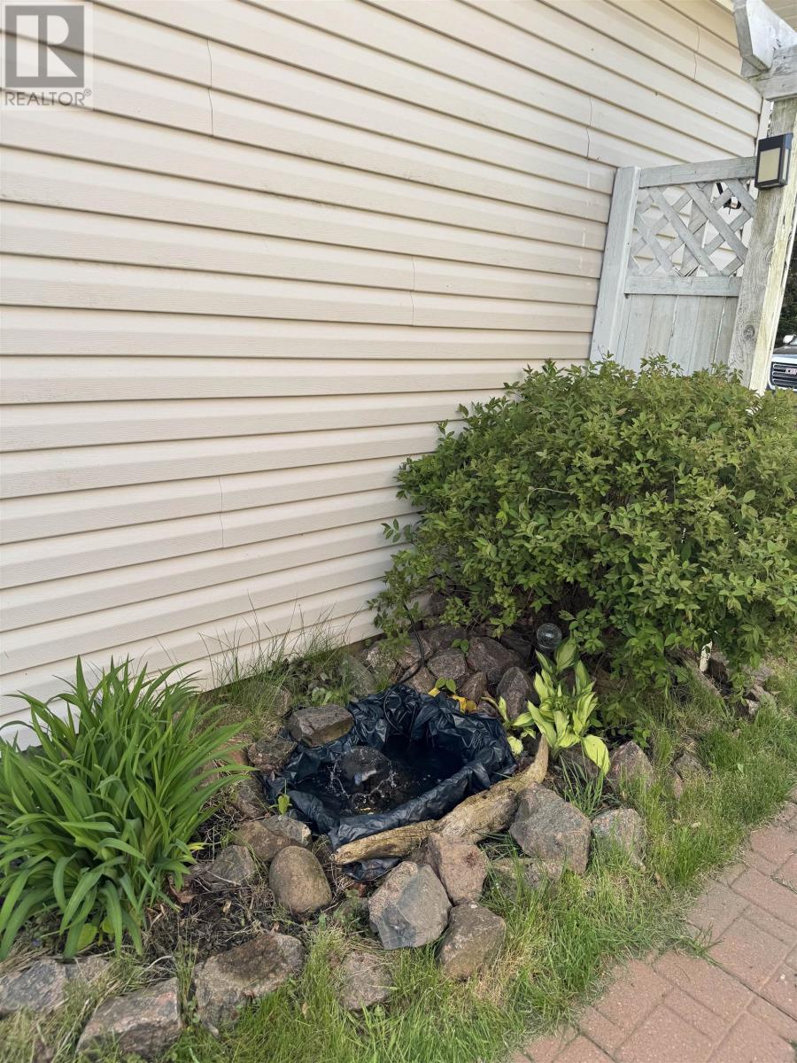 945 NEWTON Road