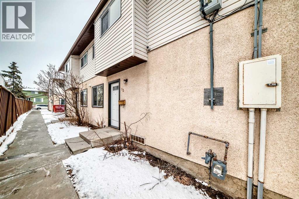 13, 4531 7 Avenue SE