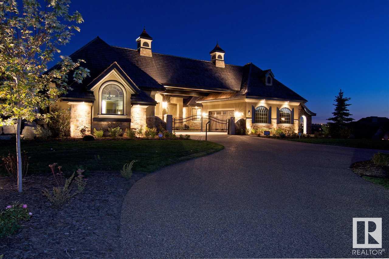 53 Riverridge RD