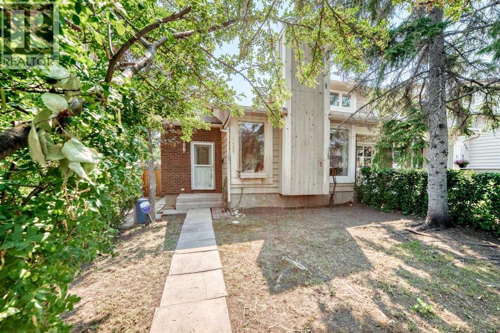 6437 Coach Hill Road SW