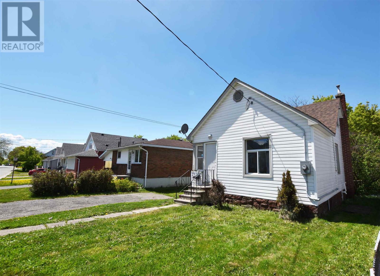 Homes for Sale Sault Ste. Marie 499 Bush ST