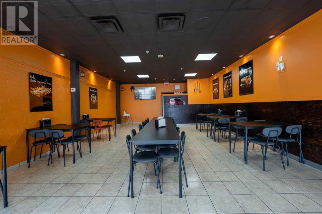 Unit 1, 5147 20 Avenue SE