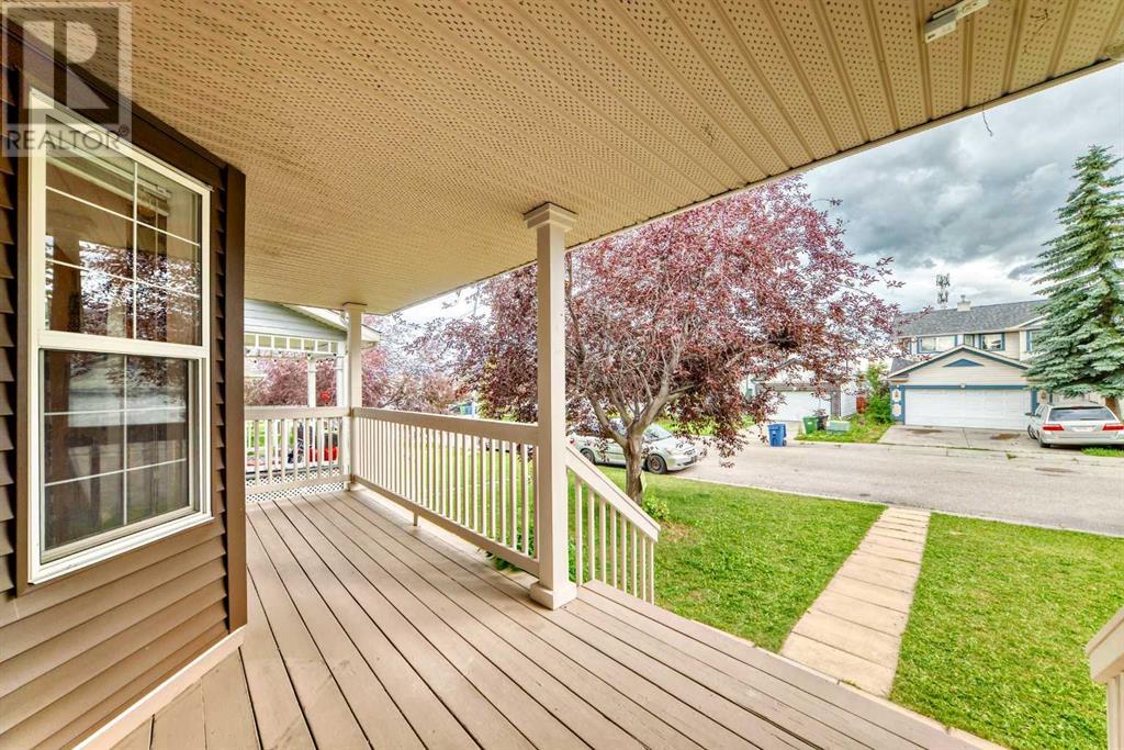 159 Country Hills Way NW