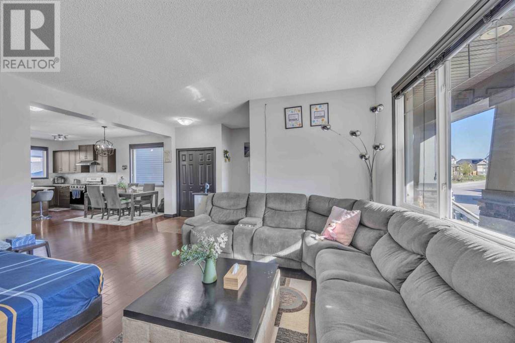127 Skyview Springs Manor NE