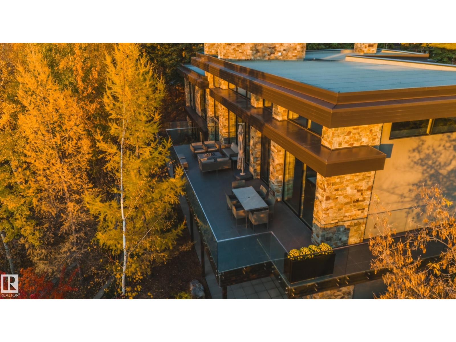 112 WESTBROOK DR NW