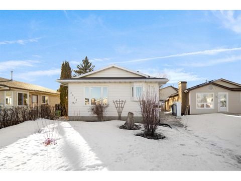 3312 44A ST NW Edmonton AB T6L4W9