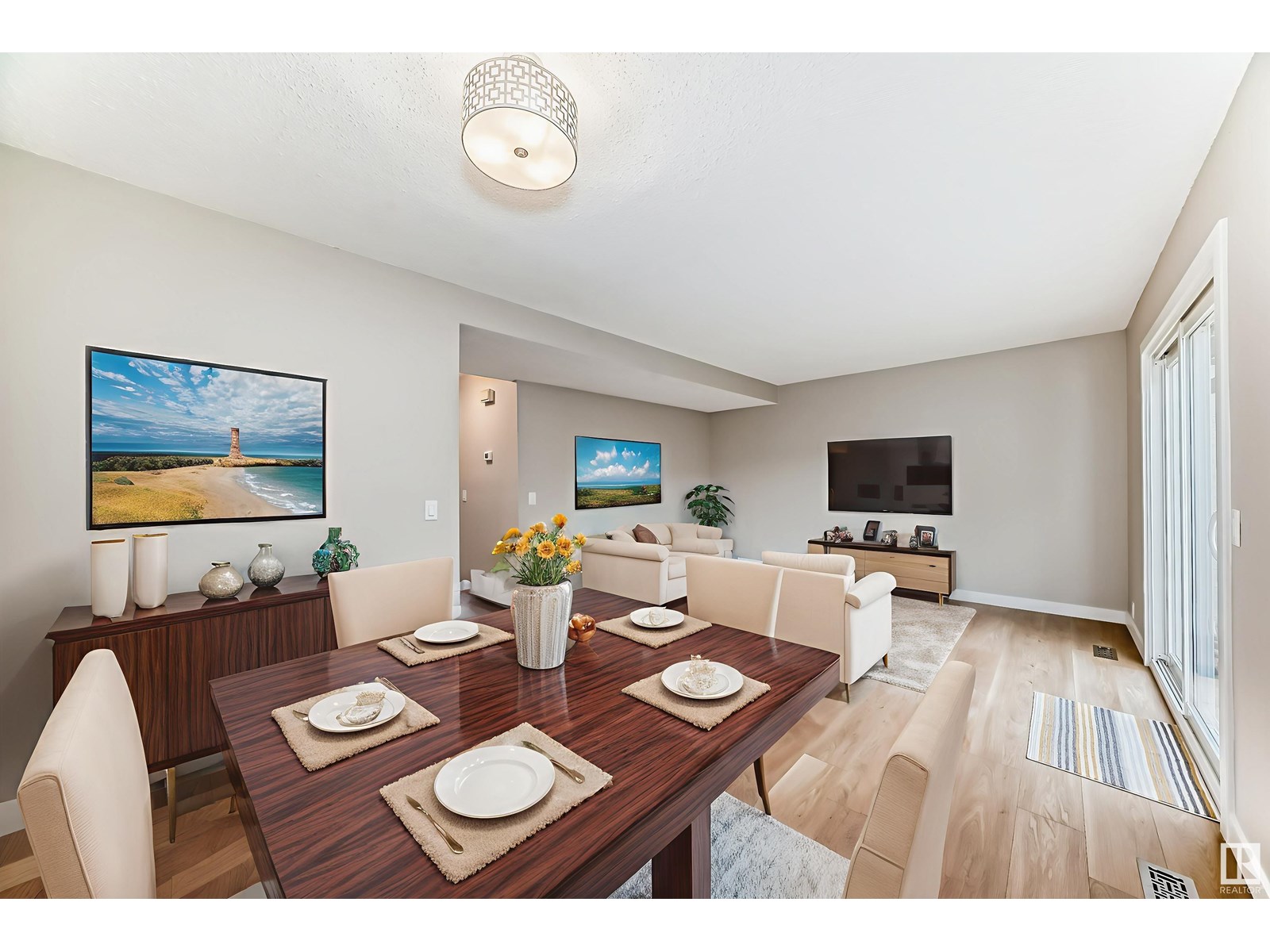 3161 138 AV NW